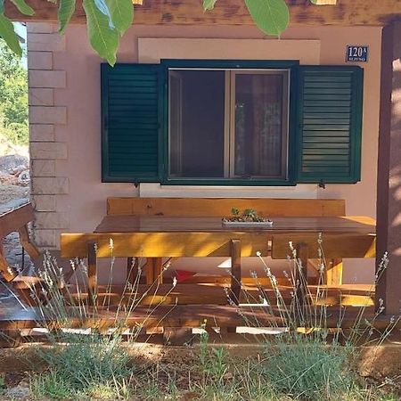 Holiday Home Frane Slivno  Экстерьер фото
