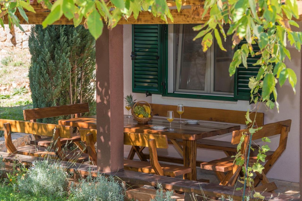 Holiday Home Frane Slivno  Экстерьер фото